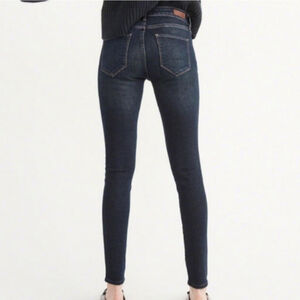 AF 4 27 Abercrombie & Fitch Harper Super Skinny Jeans Dark Wash Stretch Jeggings